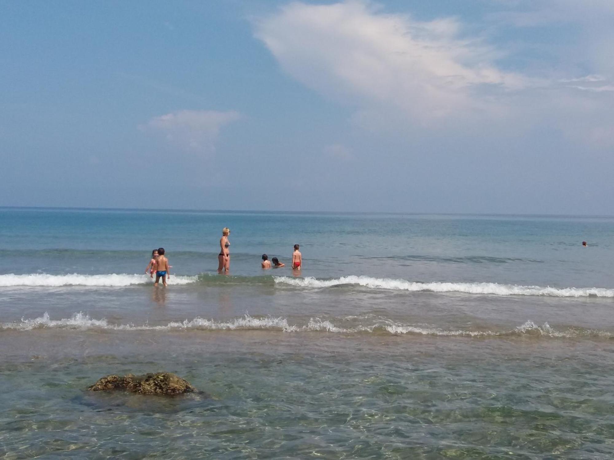 צ'פאלו Fabiene Familyholidays Gelsonia מראה חיצוני תמונה