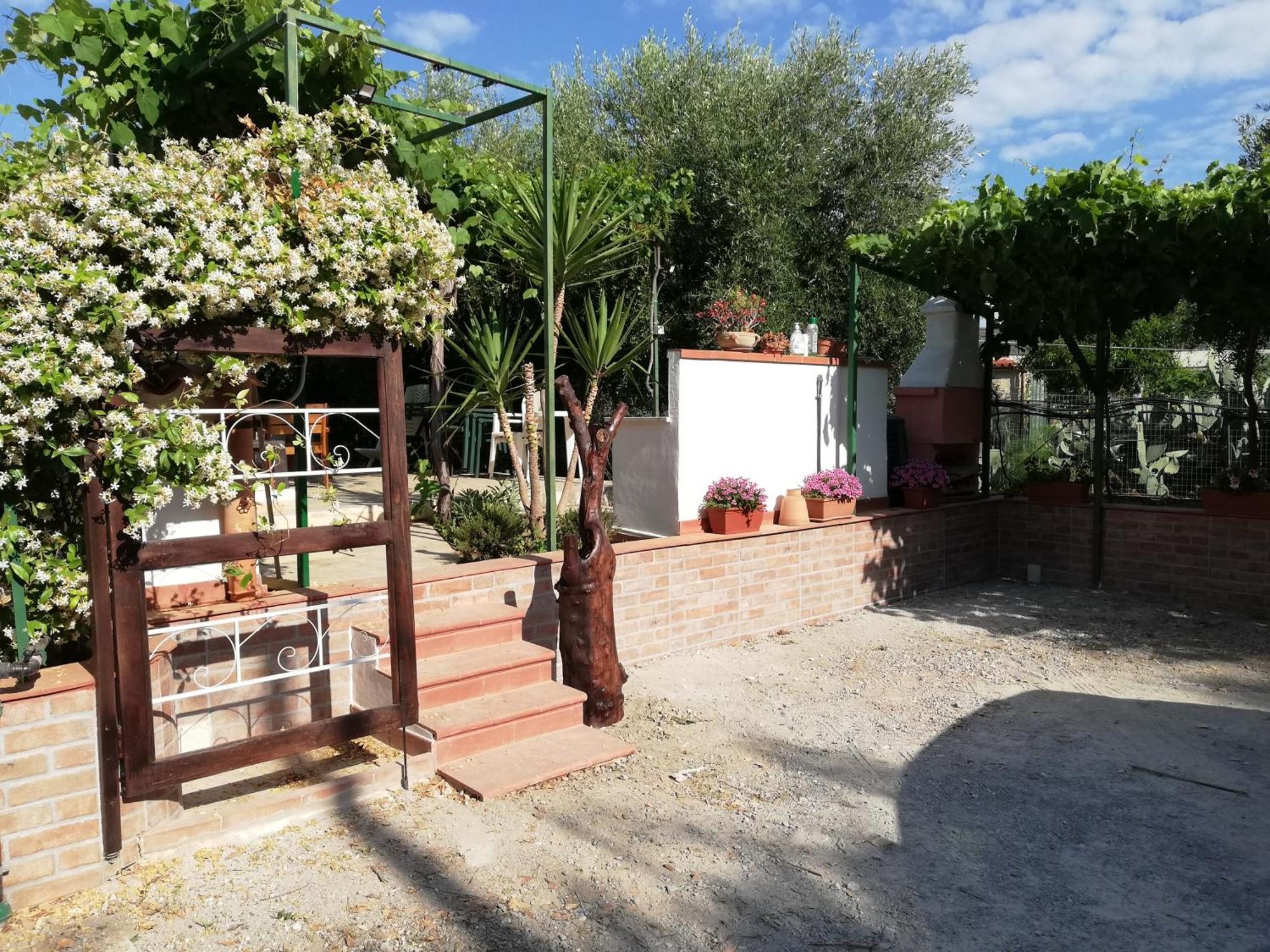 צ'פאלו Fabiene Familyholidays Gelsonia מראה חיצוני תמונה