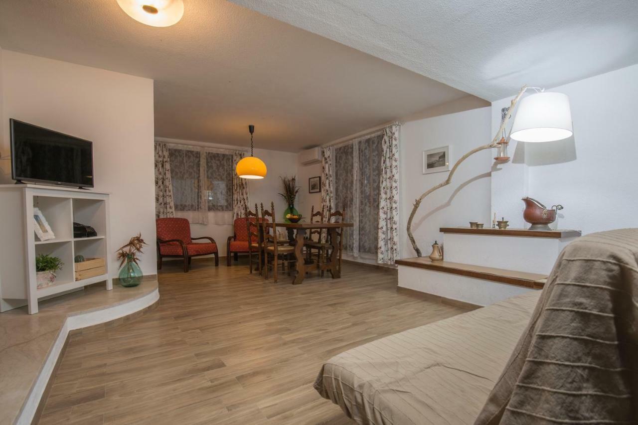 צ'פאלו Fabiene Familyholidays Gelsonia מראה חיצוני תמונה