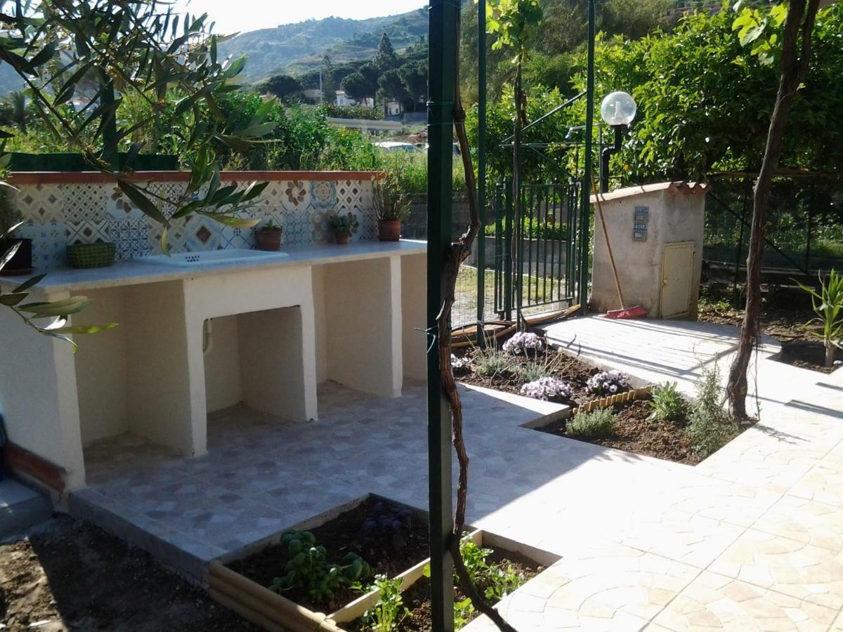 צ'פאלו Fabiene Familyholidays Gelsonia מראה חיצוני תמונה