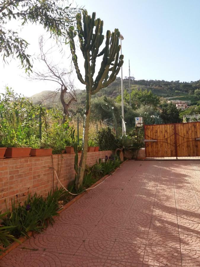 צ'פאלו Fabiene Familyholidays Gelsonia מראה חיצוני תמונה